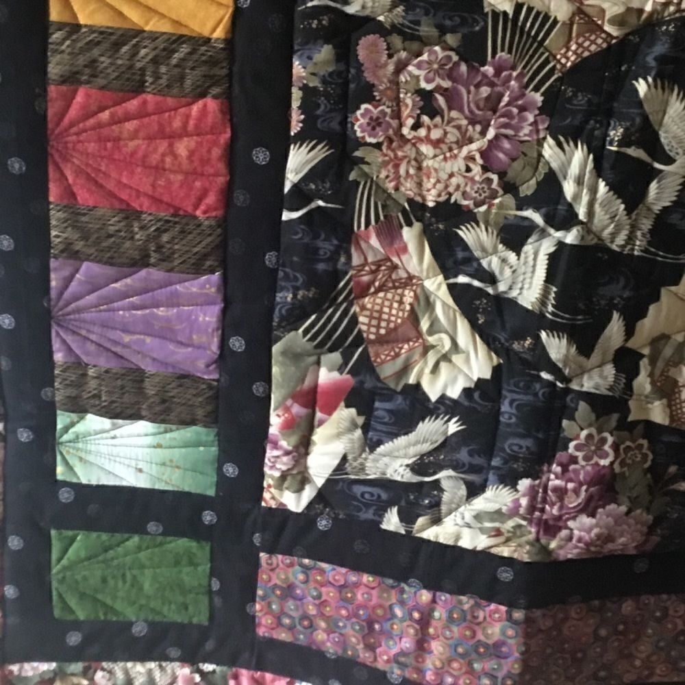 Handmade Quilt   - Picture 9 of 15